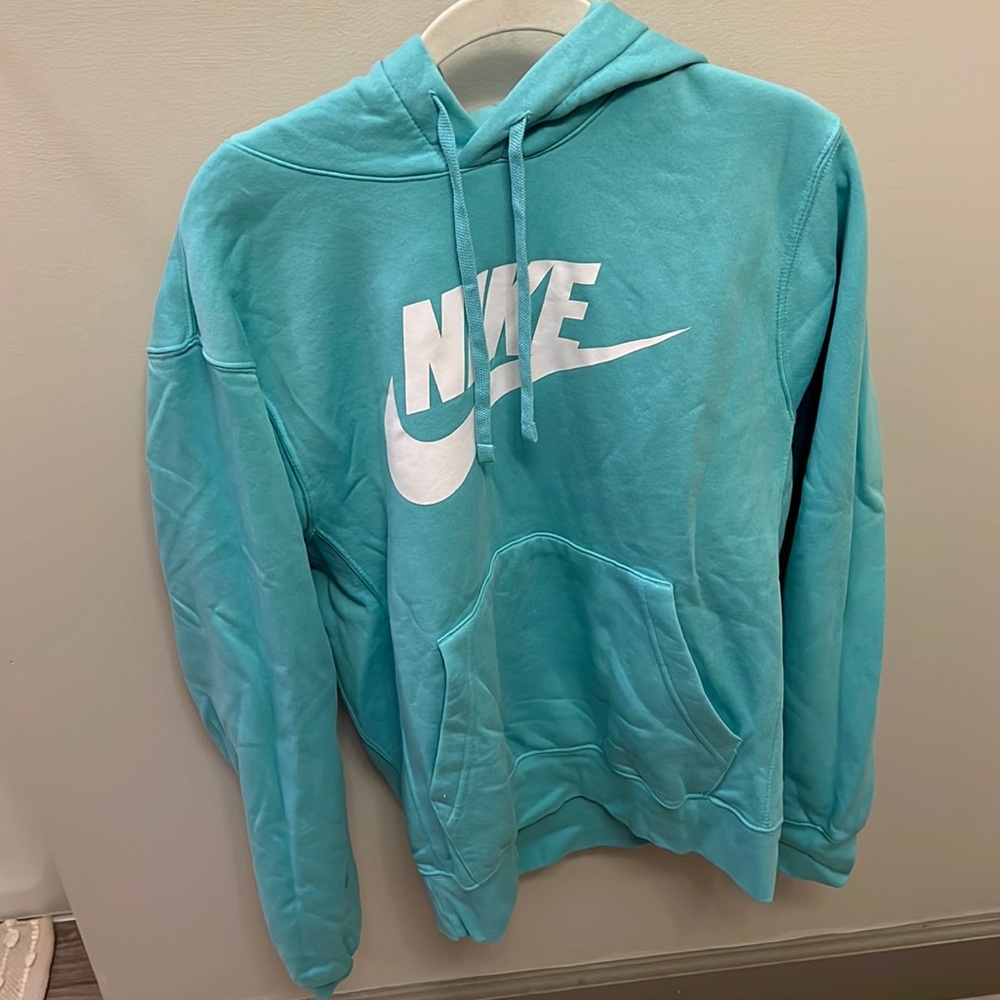 Nike unisex hoodie size small